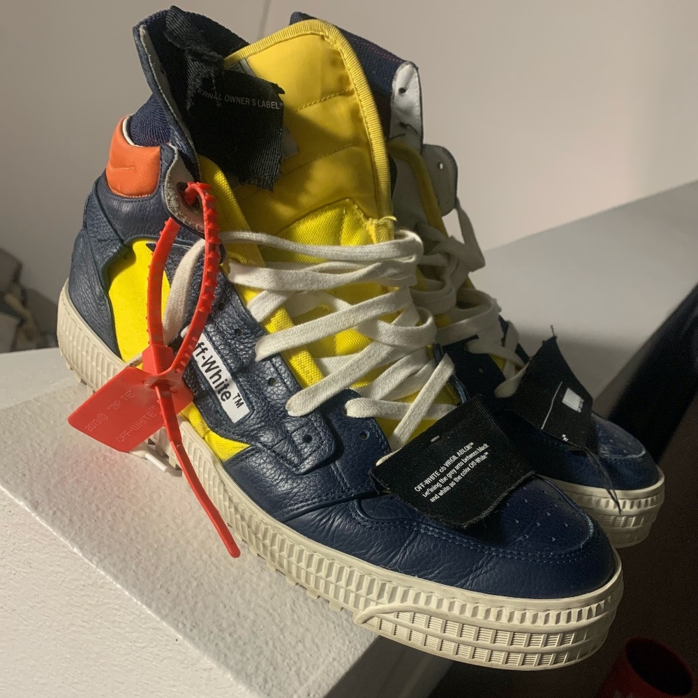 Off-White Mens sneakers